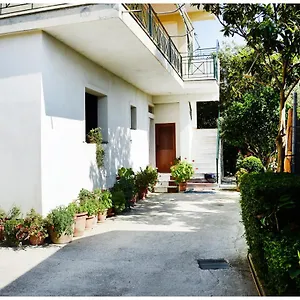 Demaj Apartment